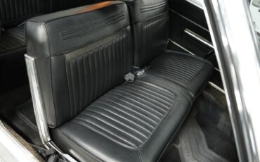 Plymouth-Fury-1966-Sedan-37