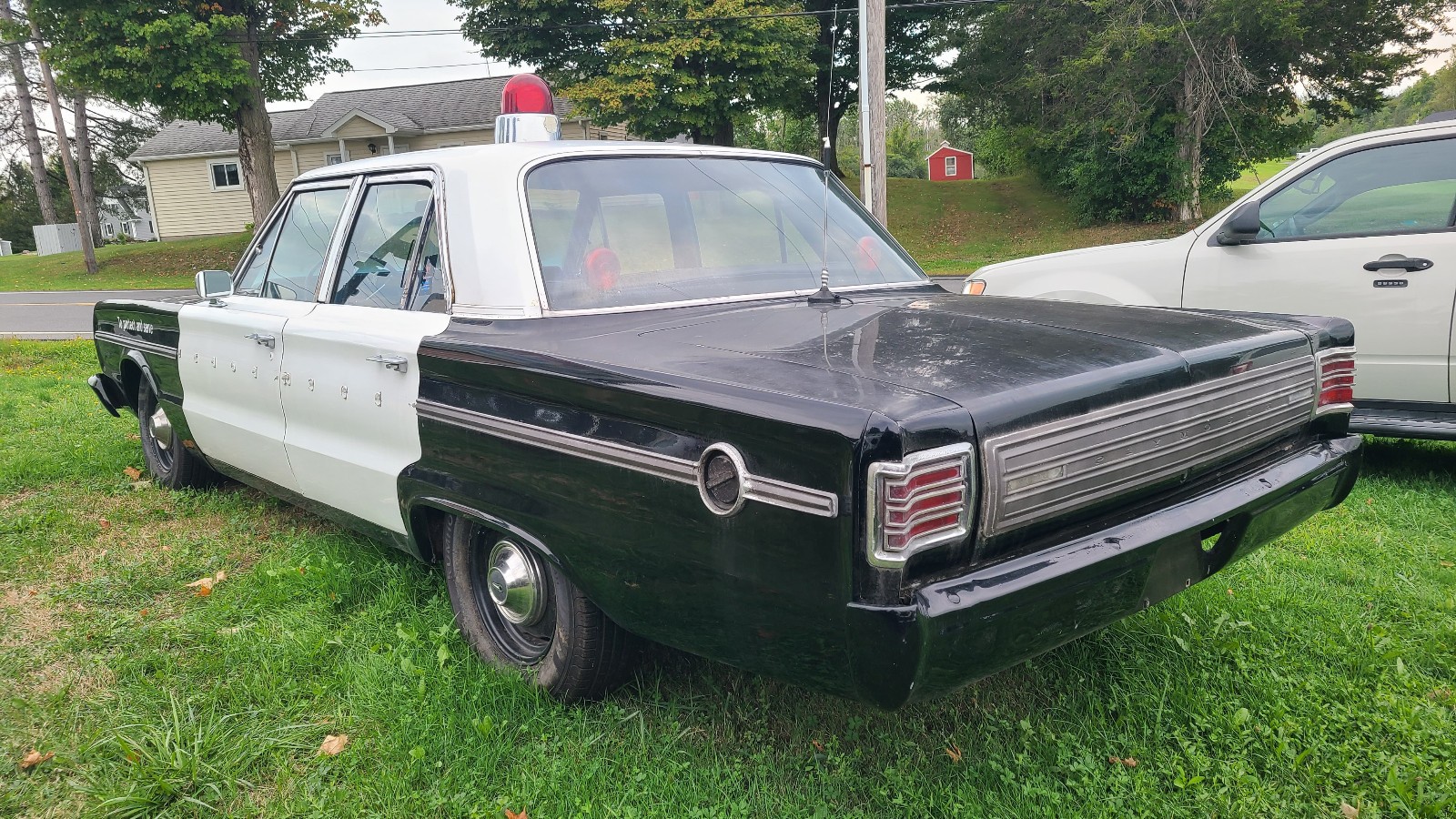 Plymouth-Fury-1967-2