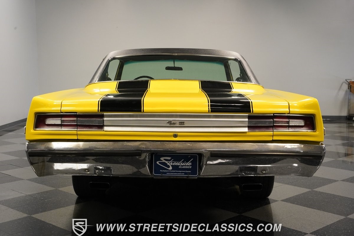 Plymouth-Fury-1968-Coupe-10