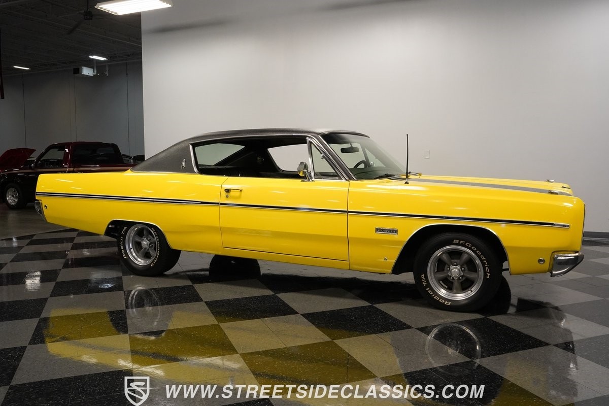 Plymouth-Fury-1968-Coupe-15