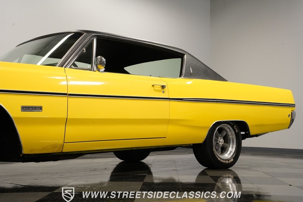 Plymouth-Fury-1968-Coupe-22