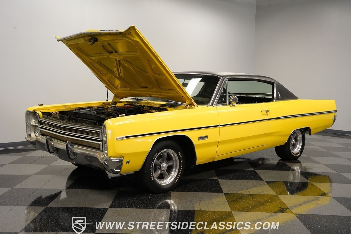Plymouth-Fury-1968-Coupe-31