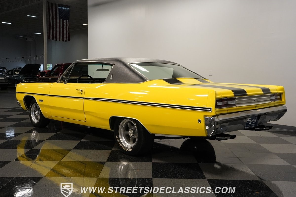 Plymouth-Fury-1968-Coupe-9