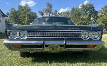 Plymouth-Fury-1969-1