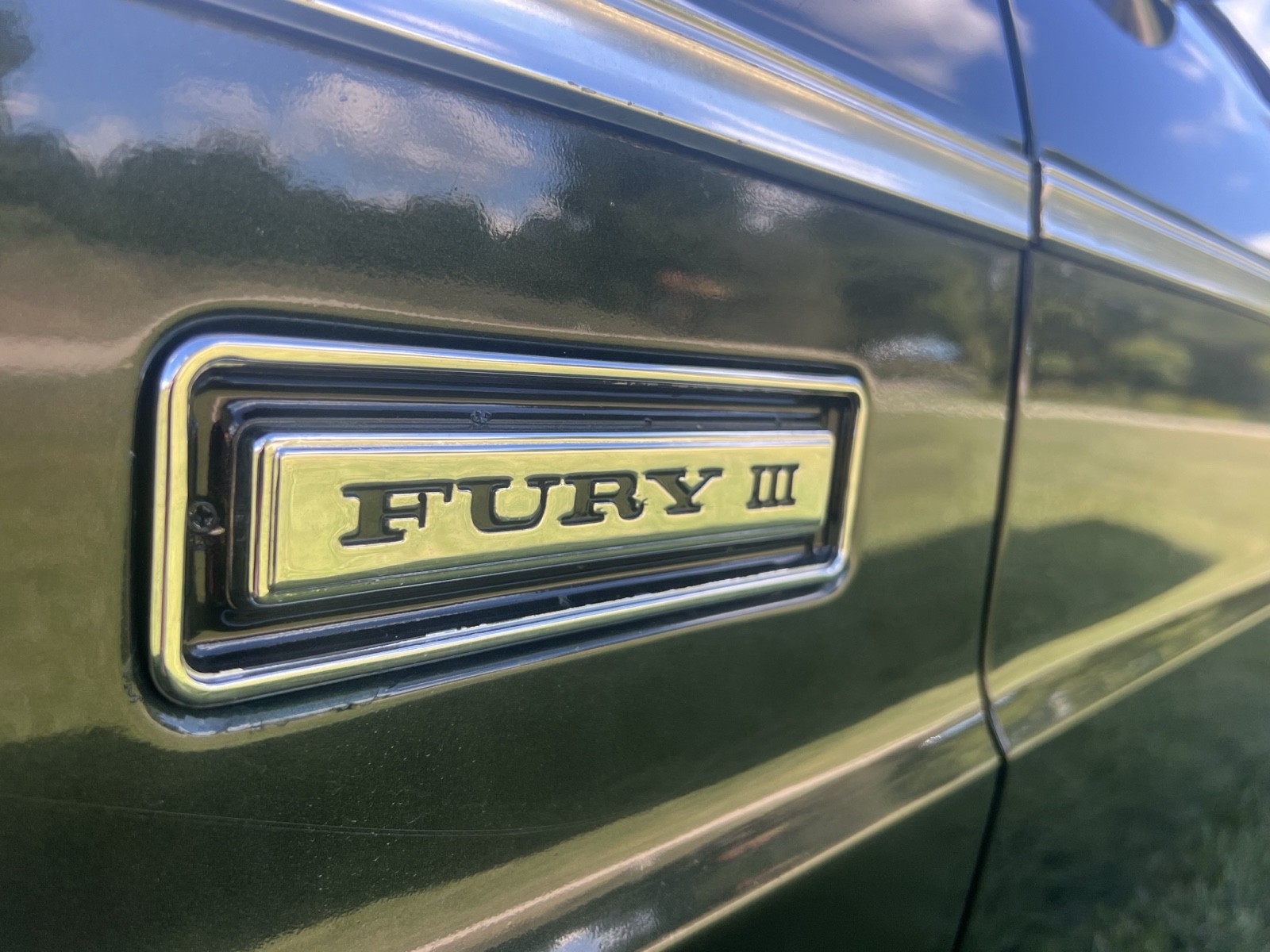 Plymouth-Fury-1969-12