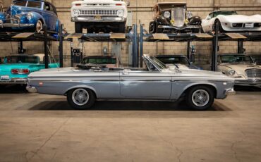 Plymouth-Fury-Custom-505-c.i.-V8-Convertible-1963-2-Door-Convertible-6