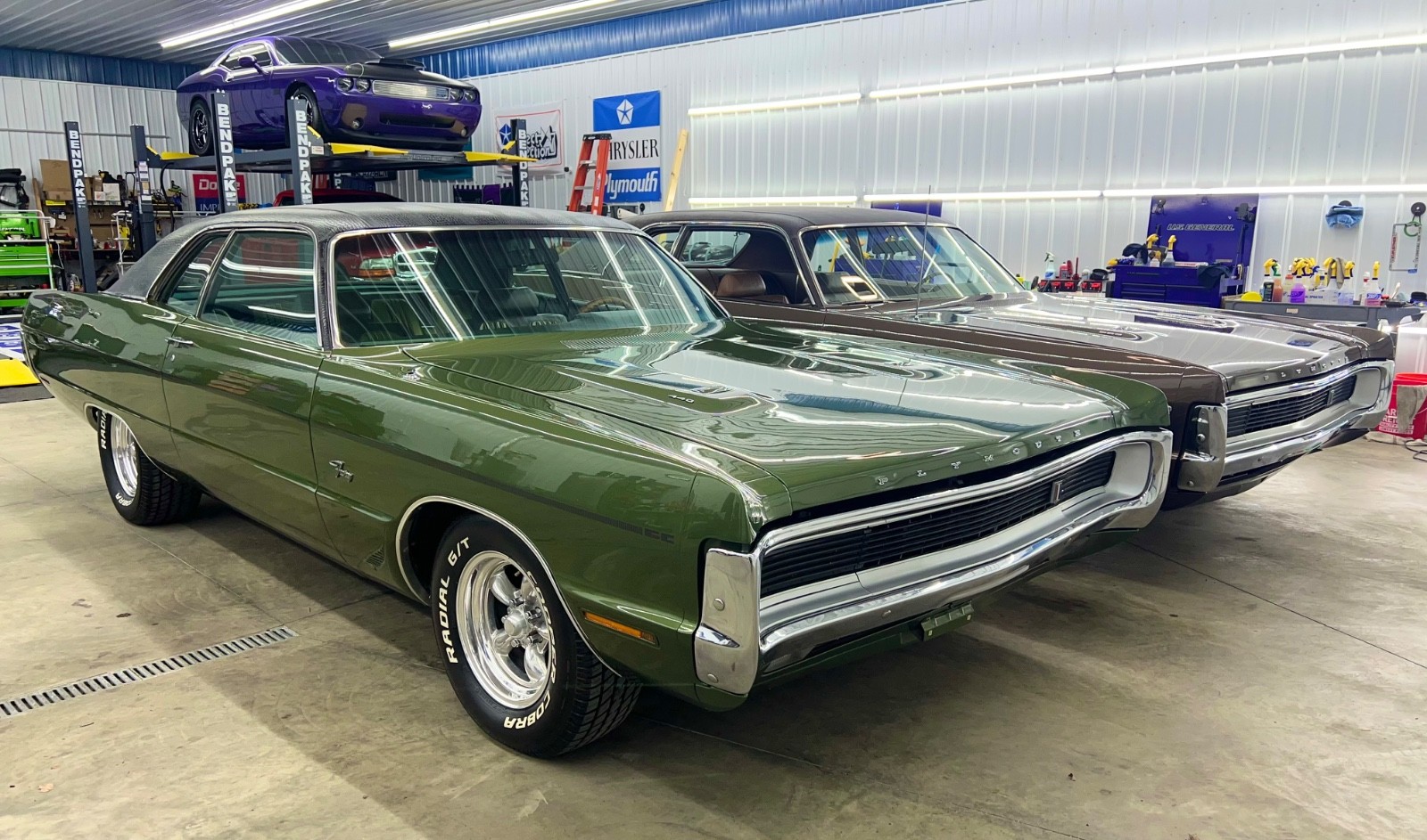 Plymouth-Fury-Gran-Coupe-1970-1