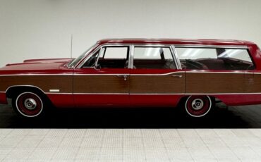 Plymouth-Fury-iii-1968-Matador-Red-Red