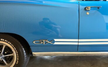 Plymouth-GTX-1968-American-Muscle-Car-13
