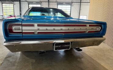 Plymouth-GTX-1968-American-Muscle-Car-18