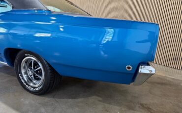 Plymouth-GTX-1968-American-Muscle-Car-22