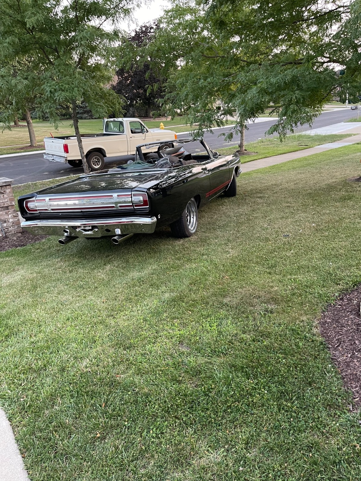 Plymouth-GTX-1968-Convertible-8