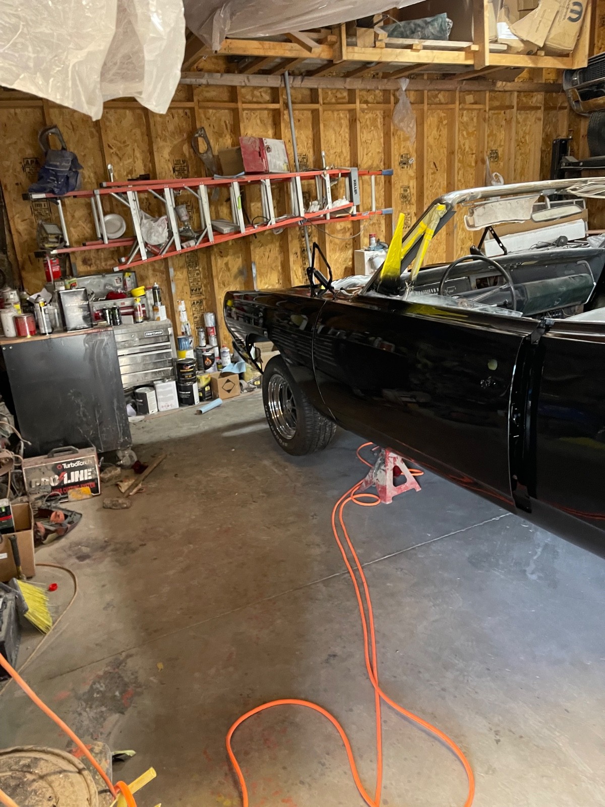 Plymouth-GTX-1968-Convertible