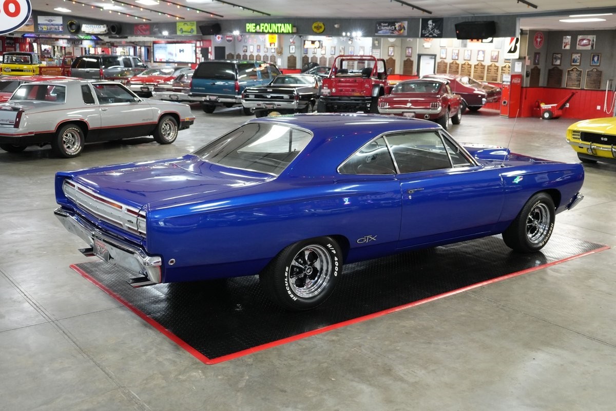 Plymouth-GTX-1968-Coupe-14
