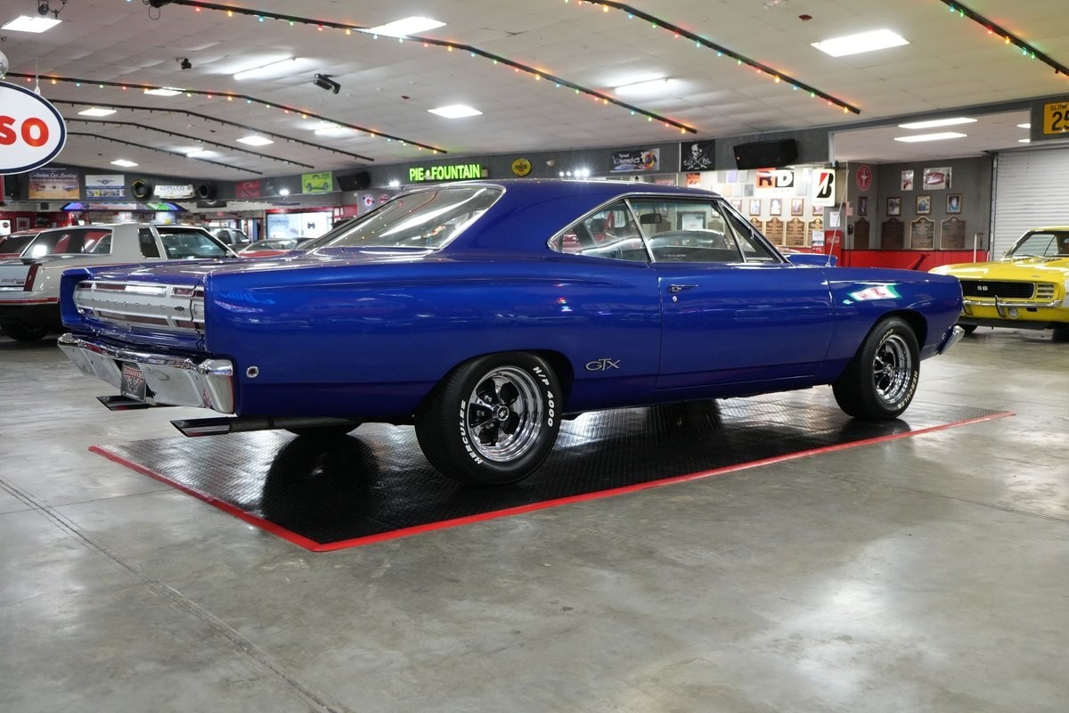 Plymouth-GTX-1968-Coupe-22