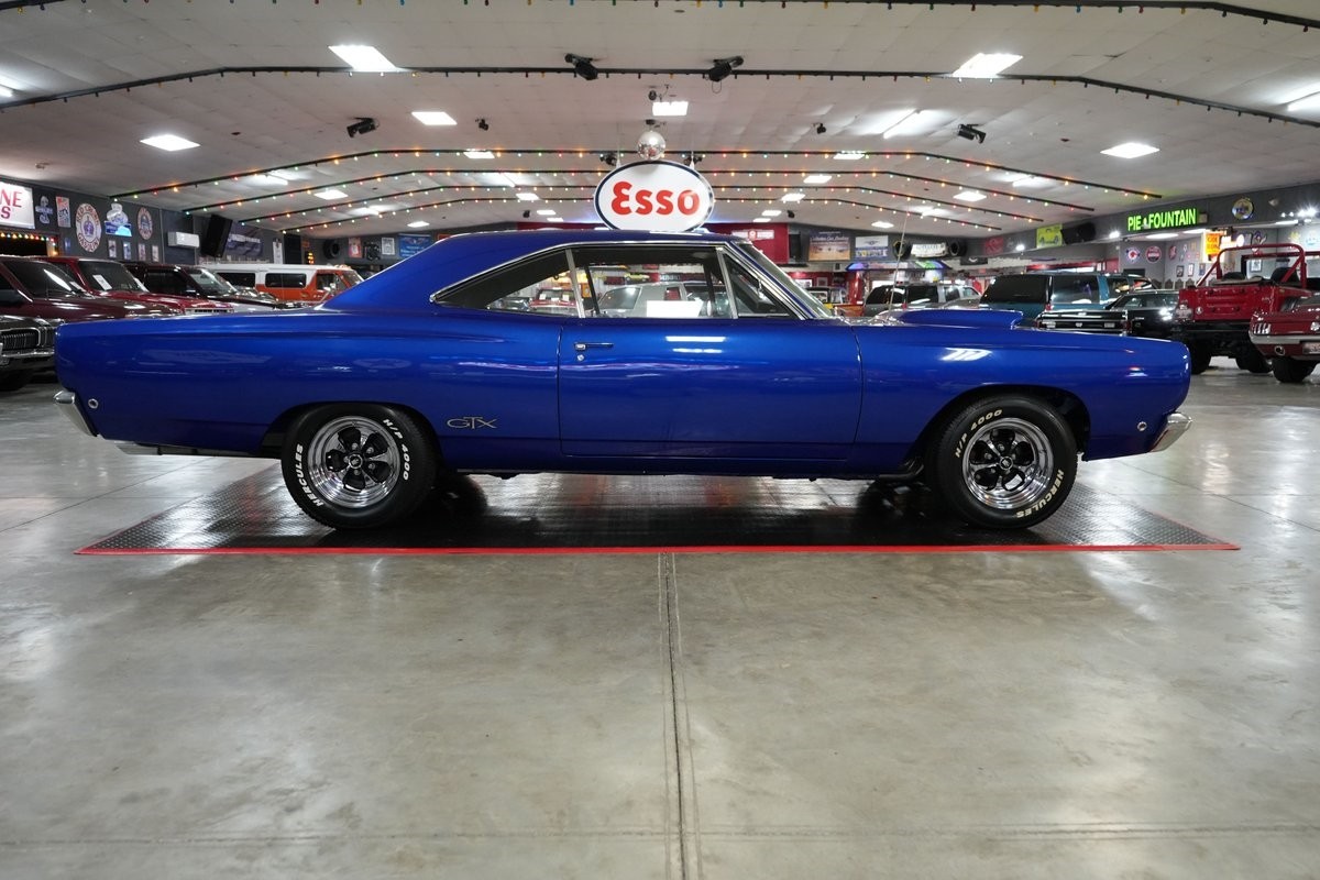 Plymouth-GTX-1968-Coupe-23