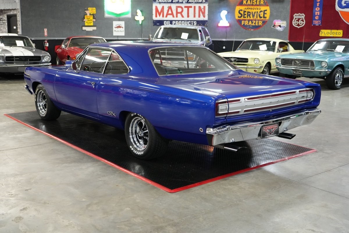Plymouth-GTX-1968-Coupe-3