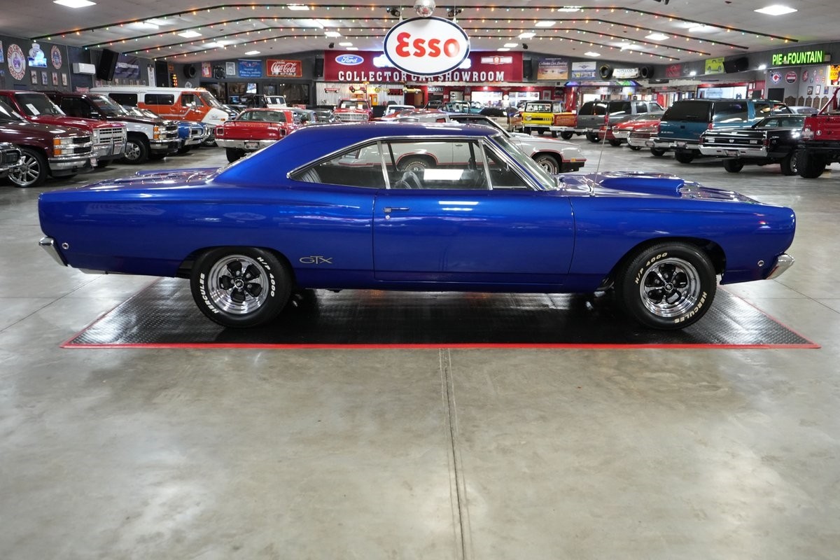 Plymouth-GTX-1968-Coupe-6