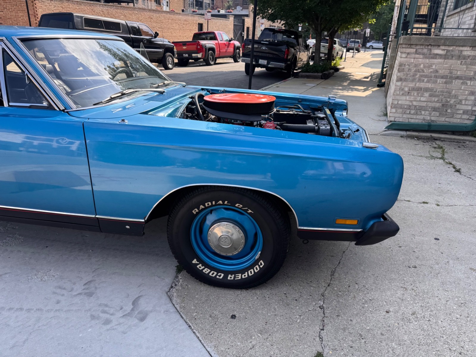 Plymouth-GTX-1969-2