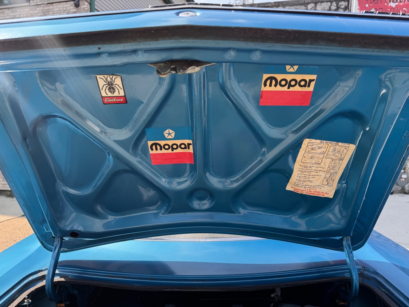 Plymouth-GTX-1969-26
