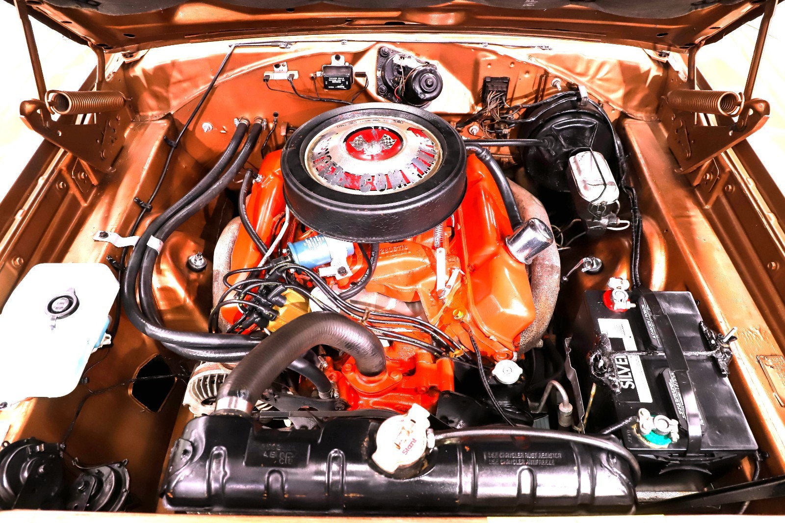 Plymouth-GTX-1969-Coupe-5