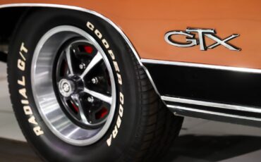 Plymouth-GTX-1969-Coupe-7
