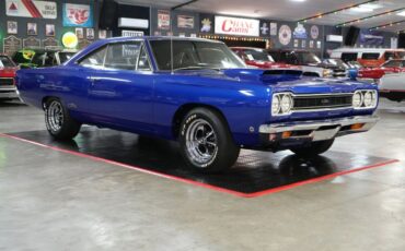 Plymouth-Gtx-1968-Black-1