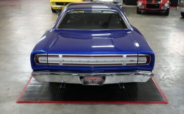 Plymouth-Gtx-1968-Black-17