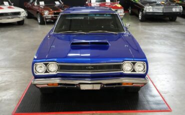 Plymouth-Gtx-1968-Black-20