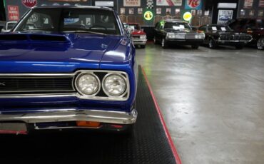 Plymouth-Gtx-1968-Black-24