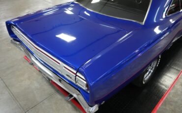 Plymouth-Gtx-1968-Black-29