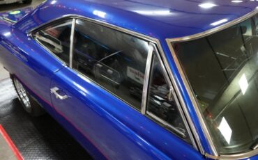 Plymouth-Gtx-1968-Black-3