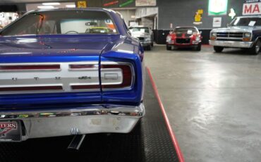 Plymouth-Gtx-1968-Black-33