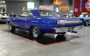 Plymouth-Gtx-1968-Black-43