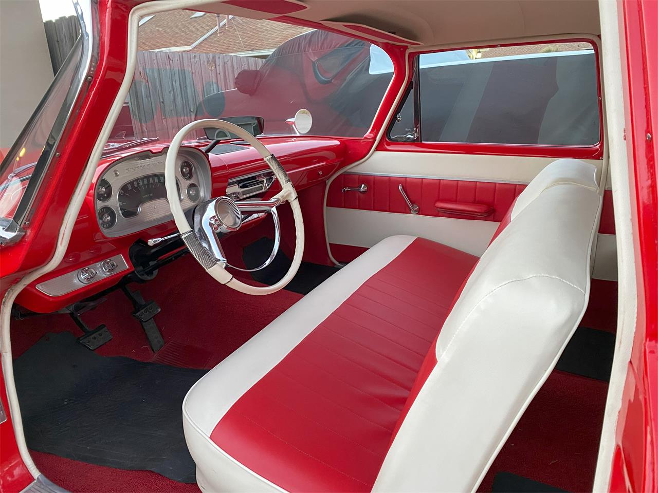 Plymouth-Plaza-1958-Red-White-Red-Whte-10