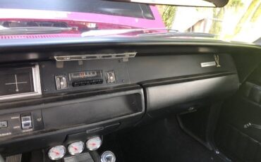 Plymouth-Road-Runner-1968-Coupe-10