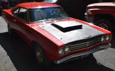 Plymouth-Road-Runner-1969-Coupe-10