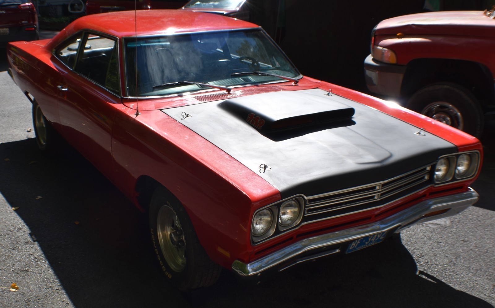Plymouth-Road-Runner-1969-Coupe-10