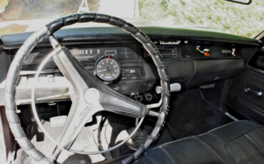 Plymouth-Road-Runner-1969-Coupe-19