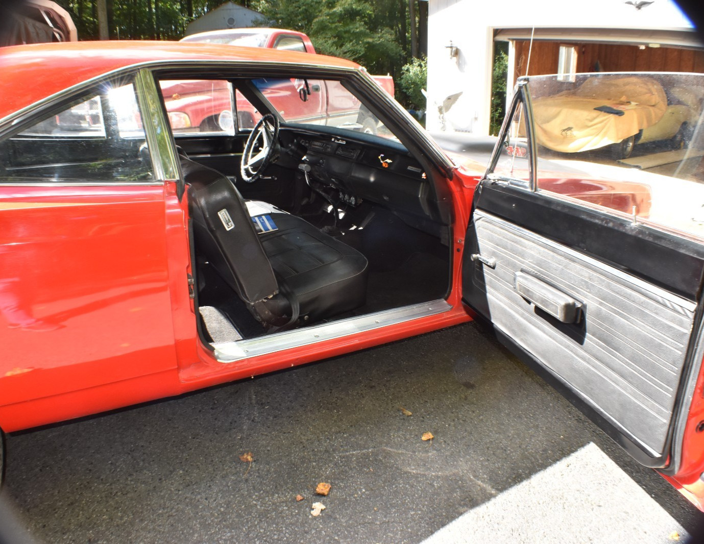 Plymouth-Road-Runner-1969-Coupe-25