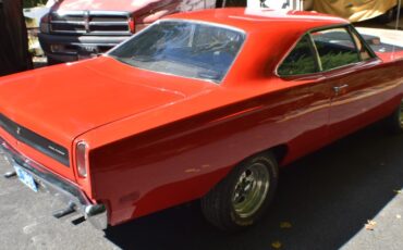 Plymouth-Road-Runner-1969-Coupe-7
