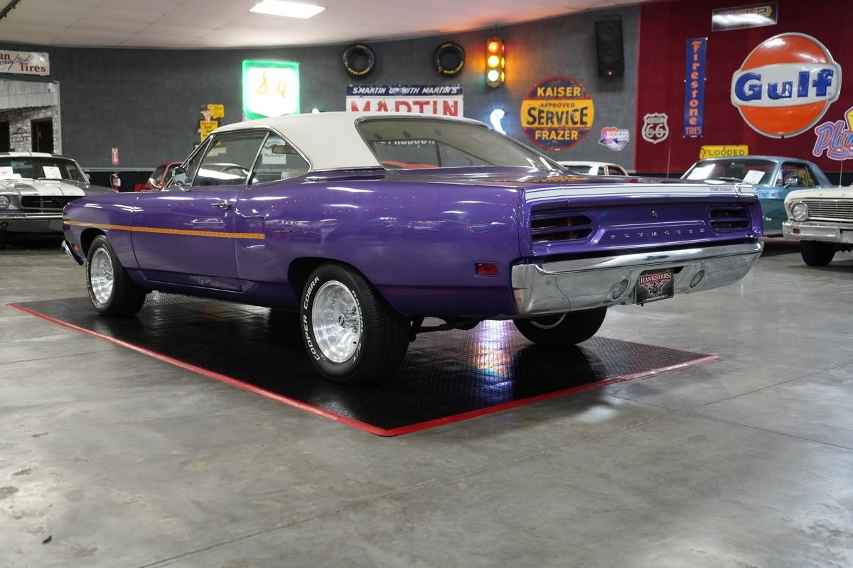 Plymouth-Road-Runner-1970-Coupe-20