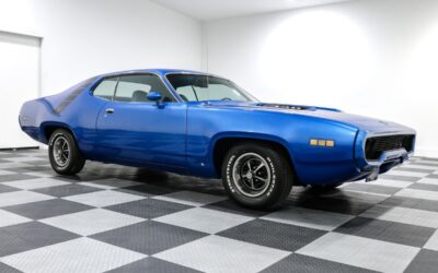 Plymouth Road Runner 1971 --