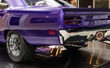 Plymouth-Road-runner-1970-Plum-Crazy-10