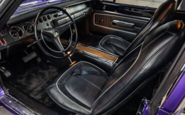 Plymouth-Road-runner-1970-Plum-Crazy-2
