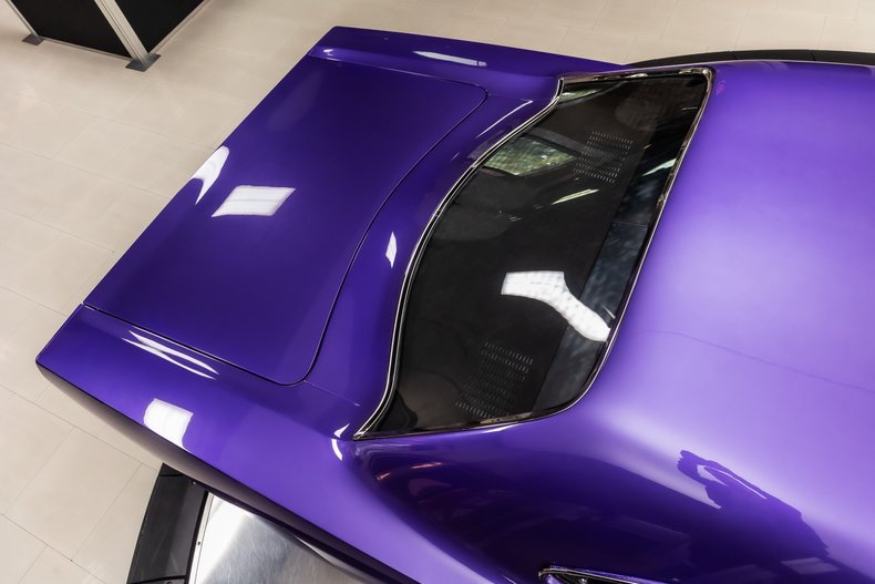 Plymouth-Road-runner-1970-Plum-Crazy-34