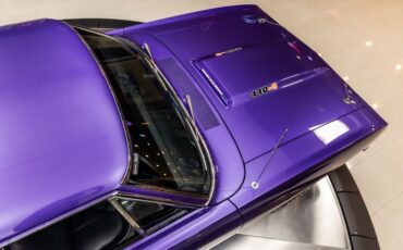 Plymouth-Road-runner-1970-Plum-Crazy-48