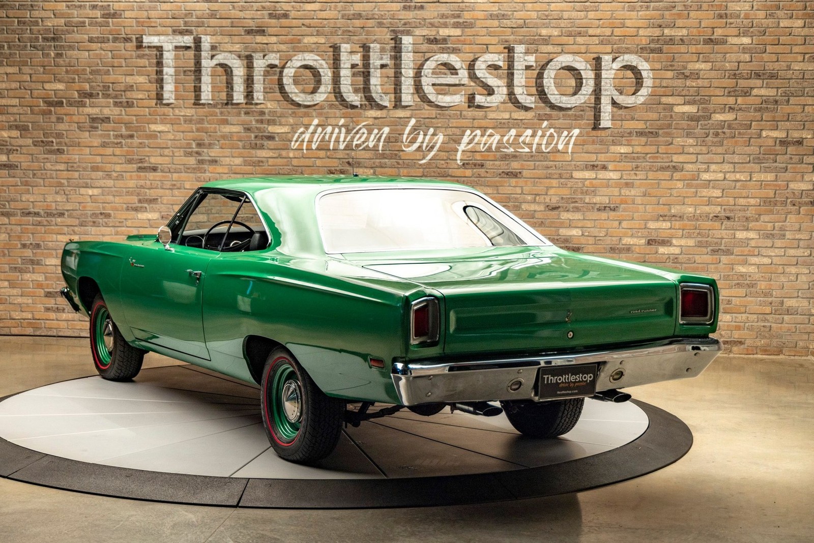 Plymouth-Roadrunner-1969-Other-8