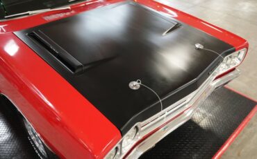 Plymouth-Roadrunner-1969-Red-Black-13