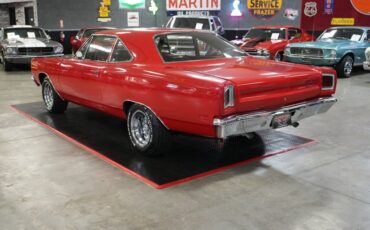 Plymouth-Roadrunner-1969-Red-Black-18